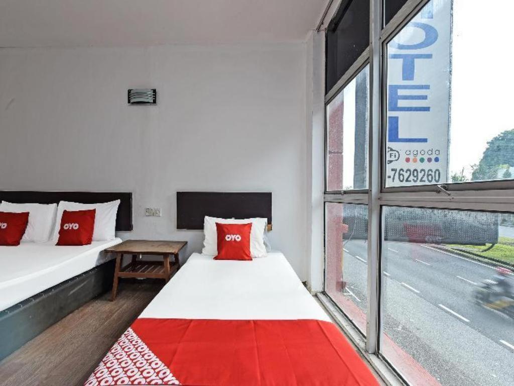 Oyo 90643 Gks Hotel Seremban Exterior foto